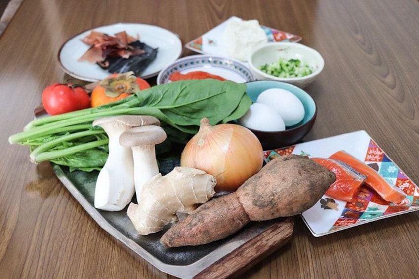 Private market tour and cooking class in Osaka 1