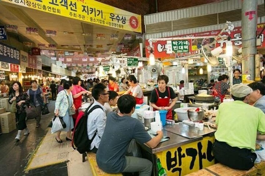 Gwangjang Traditional Local Foodie Market 3