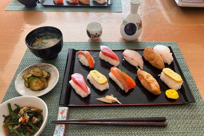 Private Kyoto Tea Ceremony & Sushi Cooking Class in Emika's Home 5