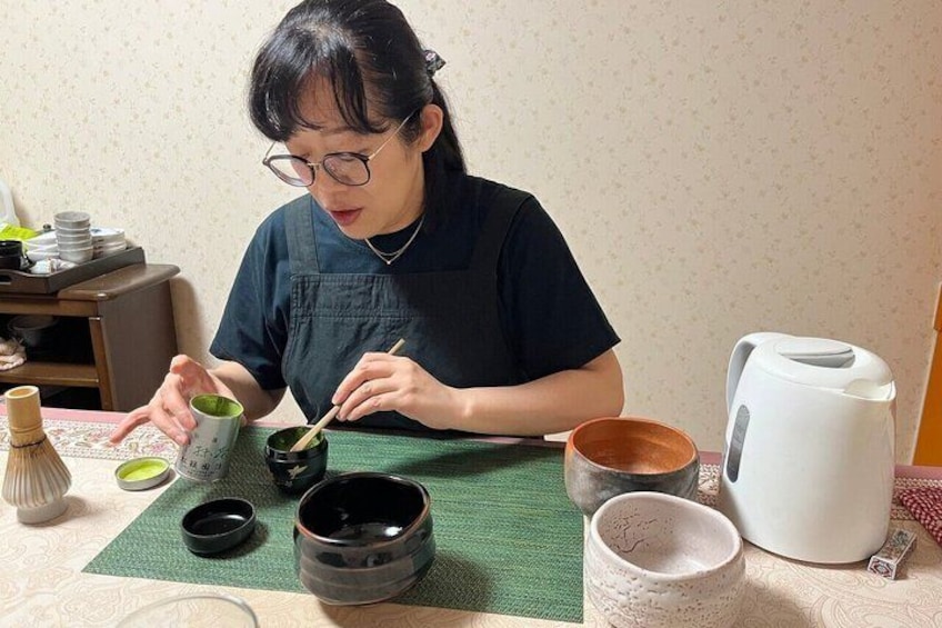 Private Kyoto Tea Ceremony & Sushi Cooking Class in Emika's Home 2