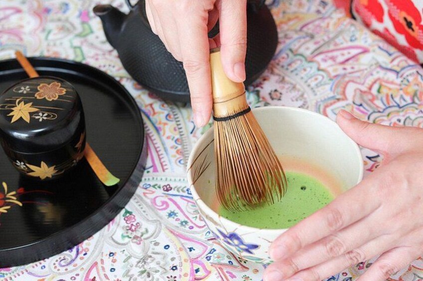 Enjoy fresh Matcha with a local 5