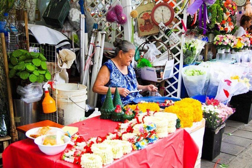 Visit Flower Market, Pak Khlong Talat 3