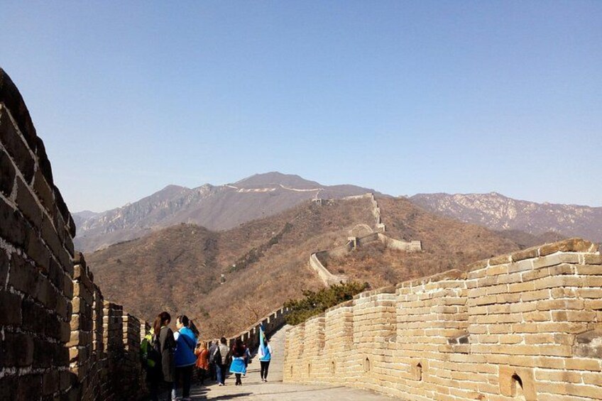 exploring mutianyu great wall 2