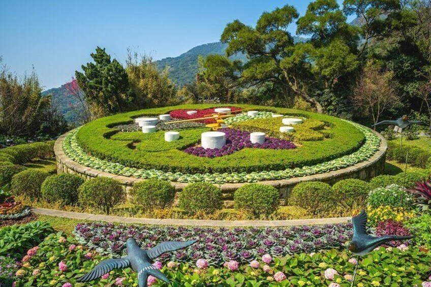 From Taipei: Yangmingshan & Beitou Private 8-Hour Day Tour 1