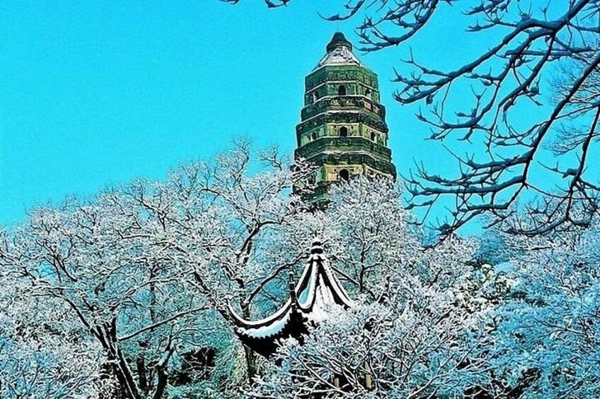 Huqiu Pogoda 4