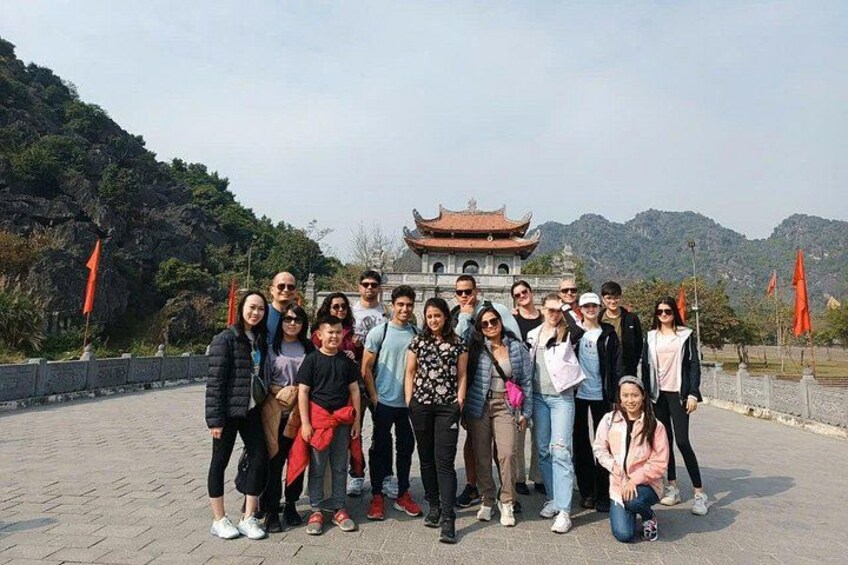 Hoa Lu temple 3
