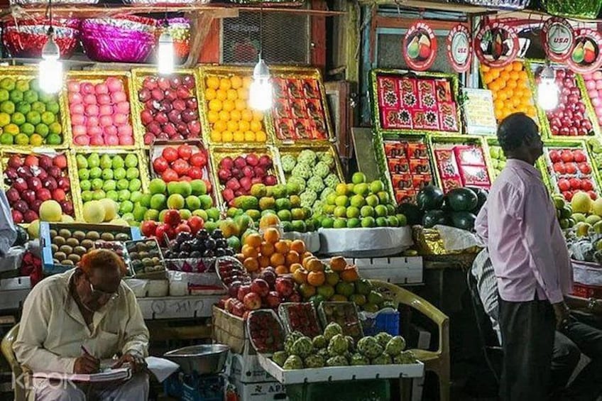 Fruit seller at Crawford Market 4