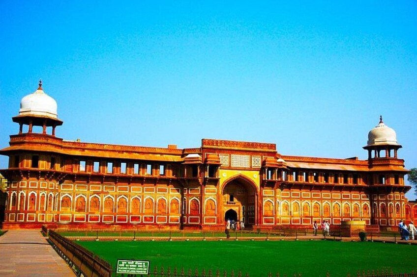 mumbai to taj mahal and agra same day tour 4