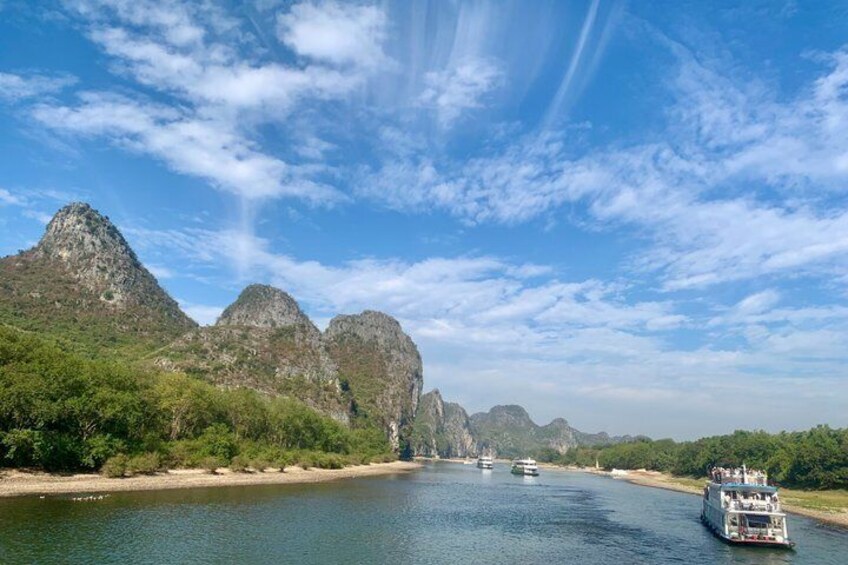Li River Cruise ticket from Guilin to Yangshuo with pickup 4