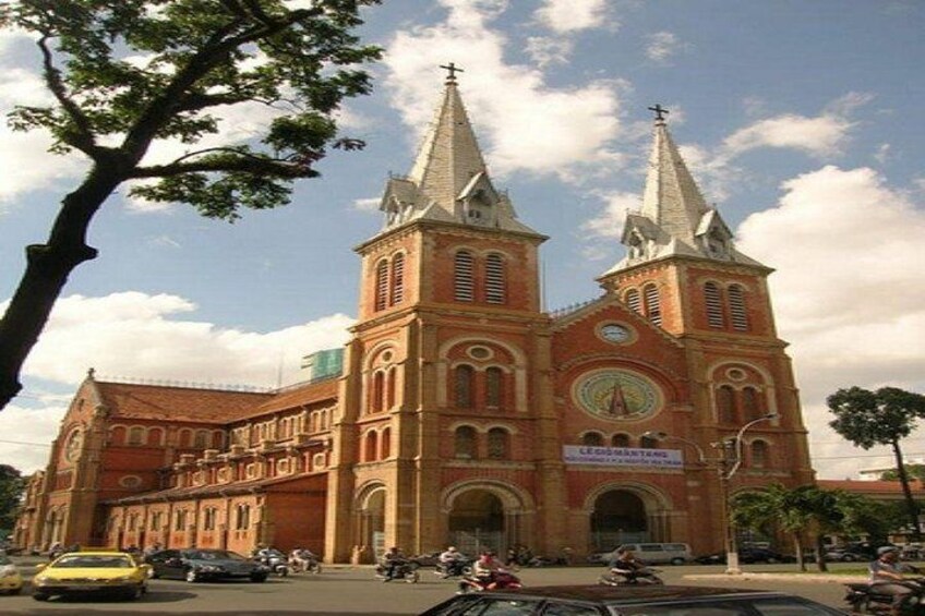 Ho Chi Minh City private tour full day with Lunch included 1