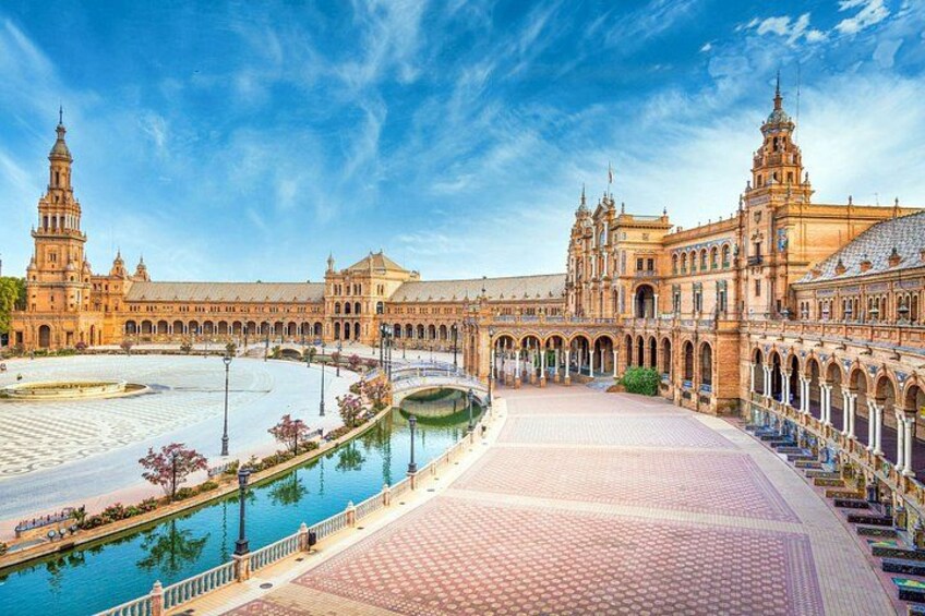 4-Day Guided Tour Cordoba, Seville, Granada and Toledo from Madrid 1