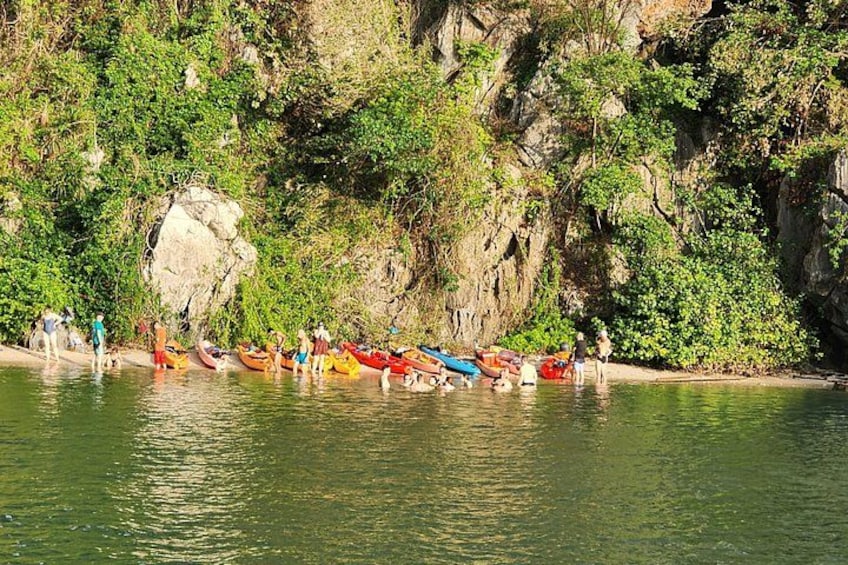 Cap-La-Island-Bai-Tu-Long-Bay 5