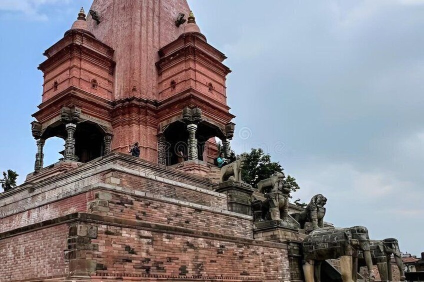 Bhaktapur Guided Sightseeing Tour 2