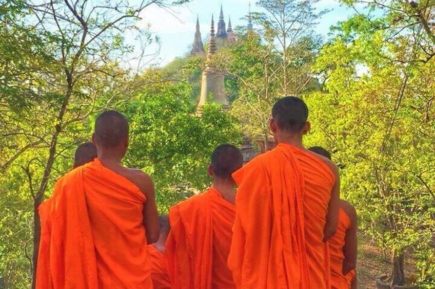 Oudong Temple & Phnom Baset Private Tours from Phnom Penh