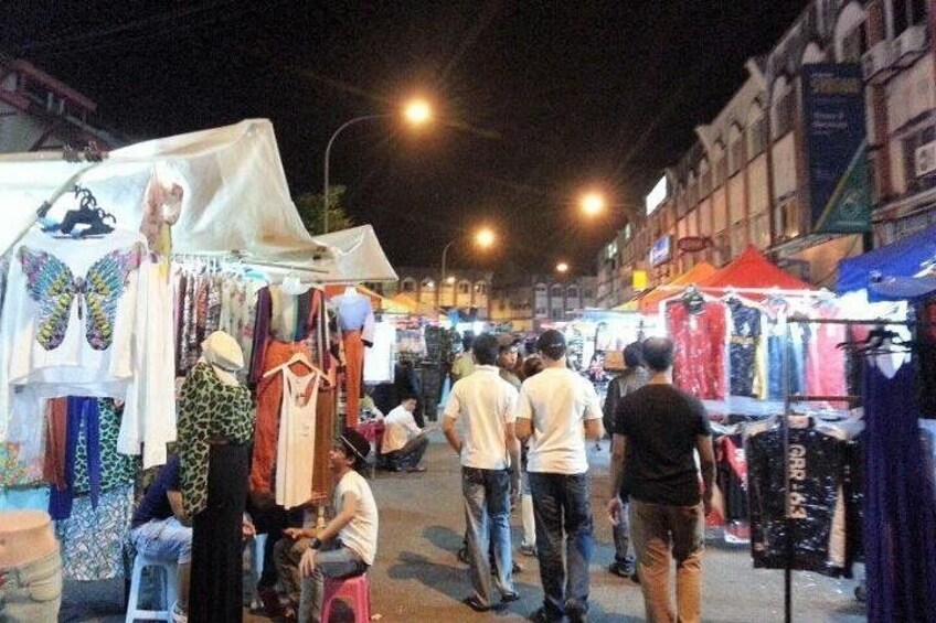 Private Kuala Lumpur Downtown Local Malay Night Market Tour 1