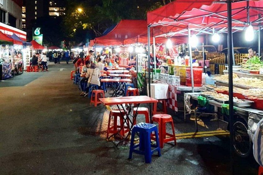Private Kuala Lumpur Downtown Local Malay Night Market Tour 4
