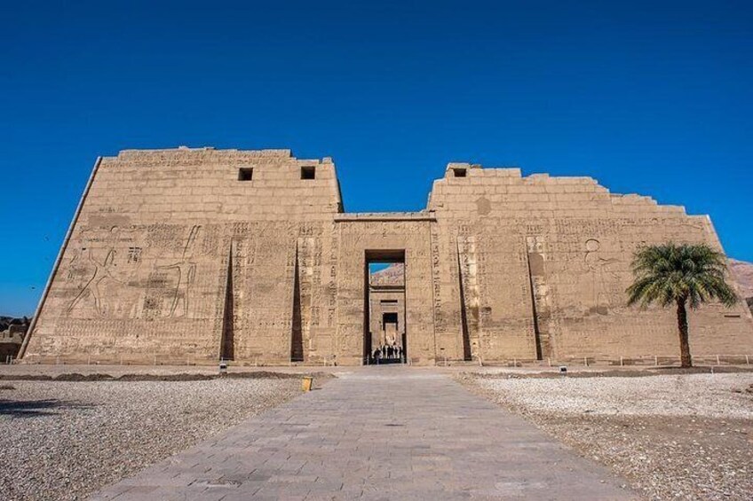 Habu temple 1