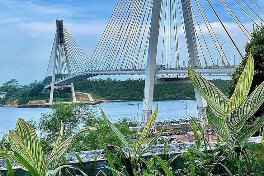 Singapore to Batam:City Tour with Ferry Tickets & Lunch 3