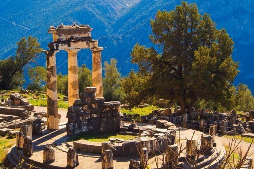 Delphi Fully Guided Small Group Tour from Athens 1