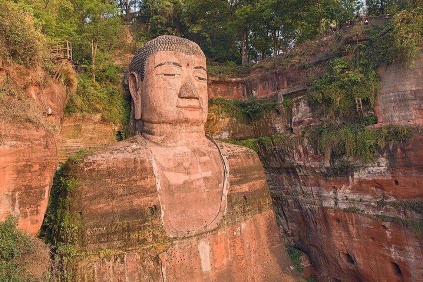 2 Days Mt Emeishan and Leshan Bullet Train Adventure 4