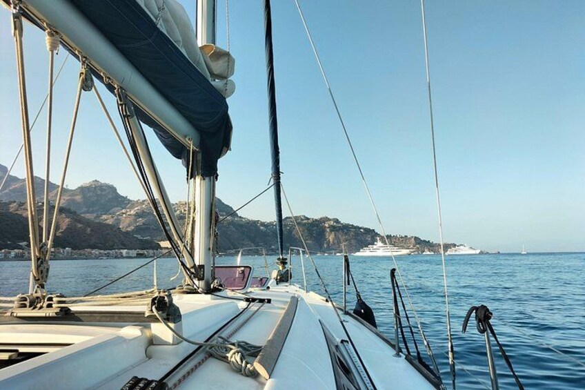 Sailing Tour Taormina Bay 3