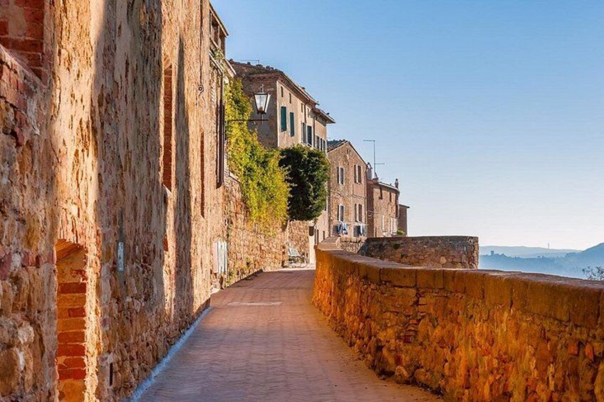 Private Montalcino and Montepulciano Tour from Siena 3