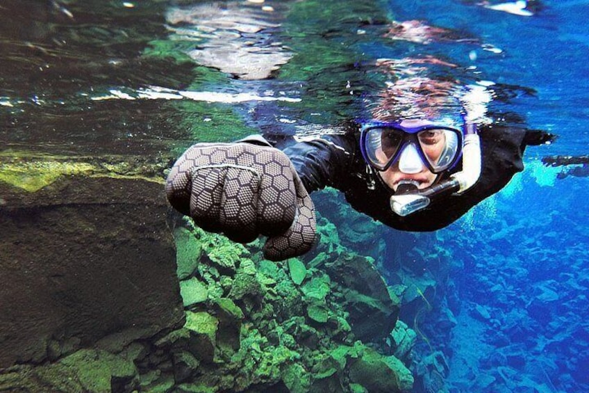 Silfra Drysuit Snorkeling Tour with Free Photos - From Reykjavik 2