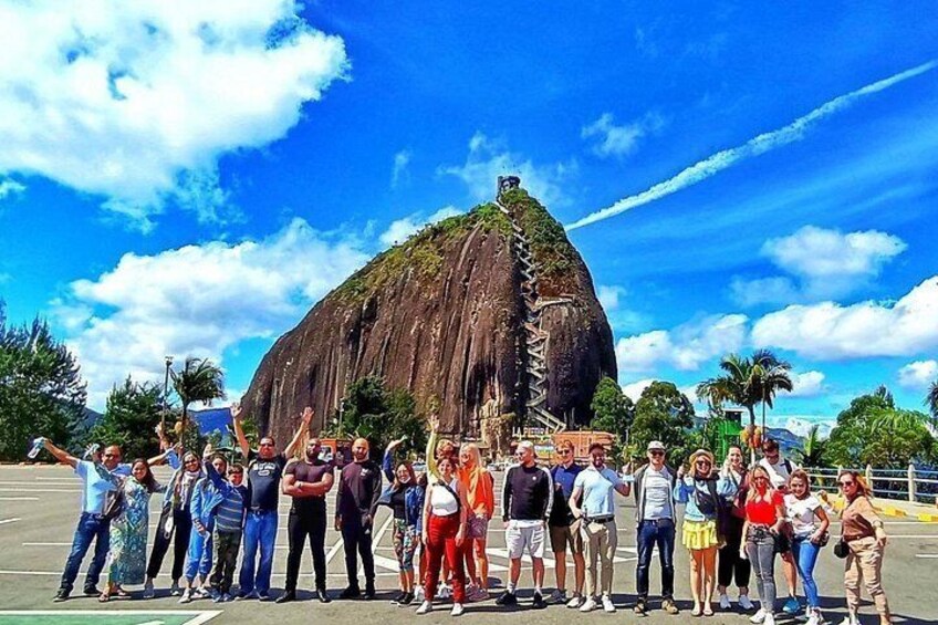 Guatapé Tour: Piedra del Peñol with Boat Tour, Breakfast, Lunch 3