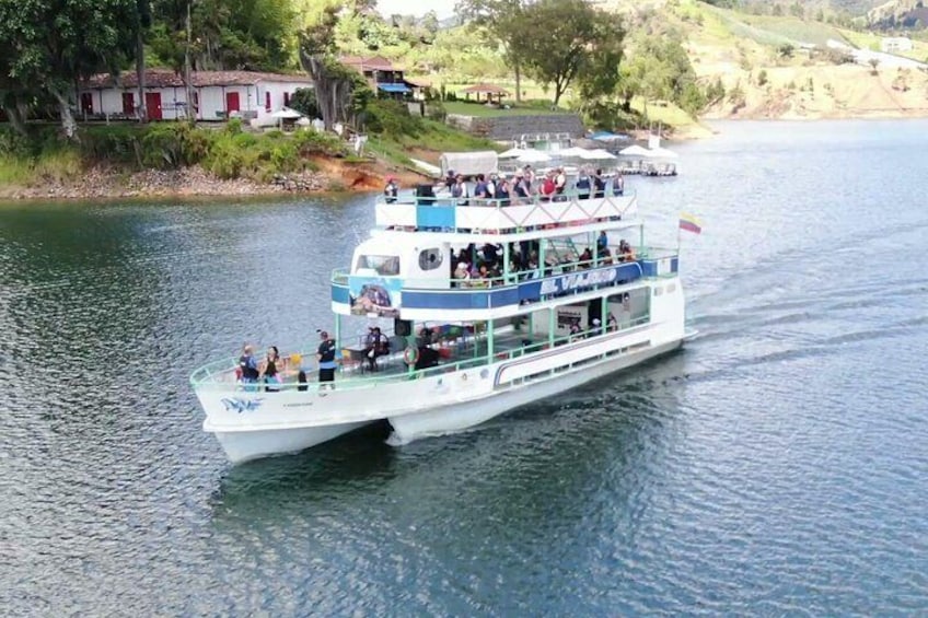 Recorrido en Barco 5