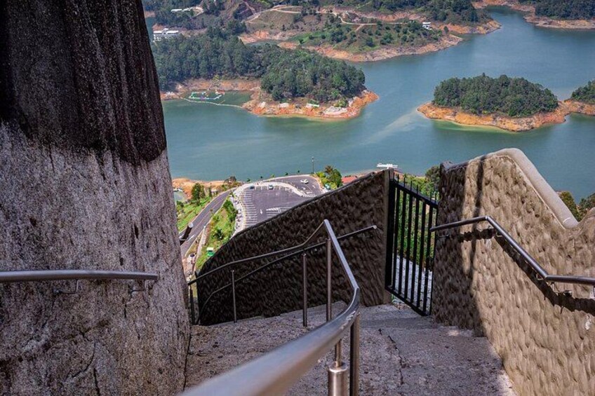 Escaleras de la piedra 2