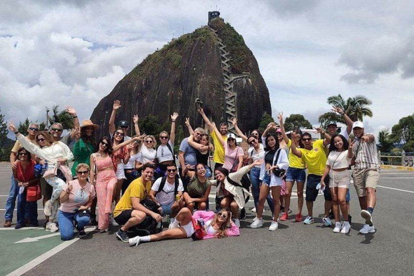 Guatapé Tour: Piedra del Peñol with Boat Tour, Breakfast, Lunch 4