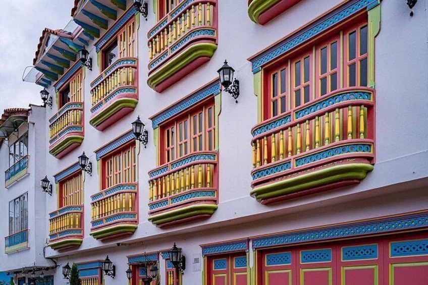 Ventanas del Pueblo 3