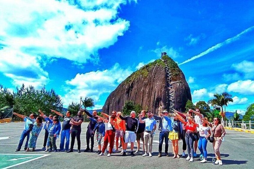 Guatapé Tour: Piedra del Peñol with Boat Tour, Breakfast, Lunch 4