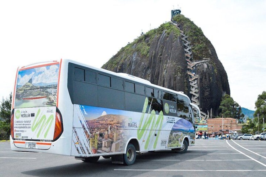 Guatapé Tour: Piedra del Peñol with Boat Tour, Breakfast, Lunch 2
