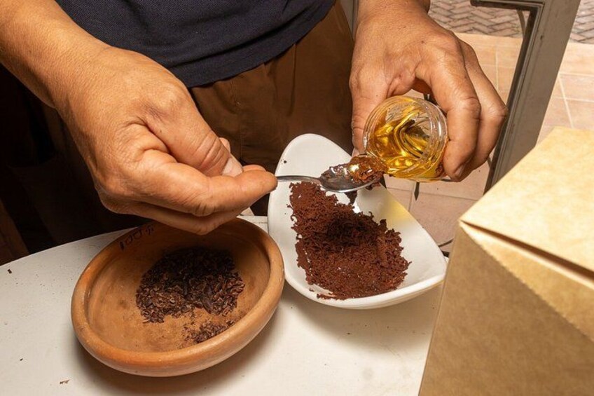 Guayaquil Historical Tour Ecuadorian Cooking and Cacao Experience 3