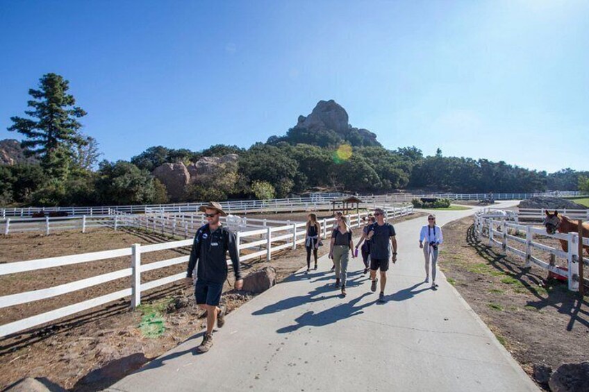 Malibu: Guided Vineyard Hike with Photo Stops and Wine 2