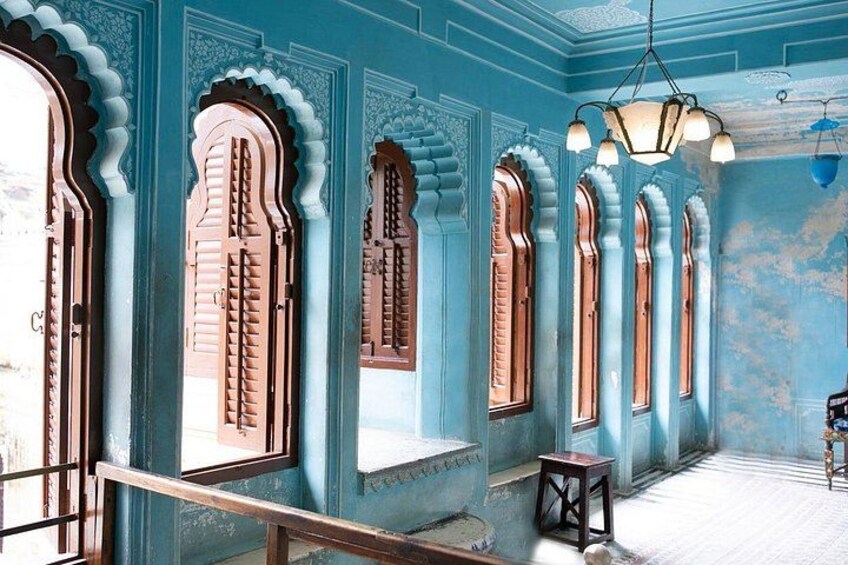 Udaipur in Full Day Sightseeing 8+places with Entrances fees 3