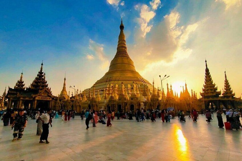 Shwedagon Sunset 4