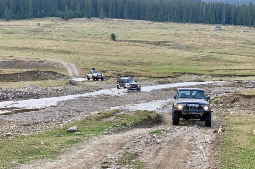 Full Day 4x4 Tour in the Eastern Carpathians