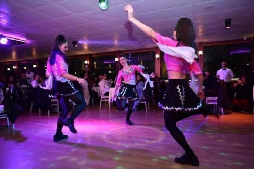 Bosphorus Dinner & Show Cruise (All Inclusive) 2