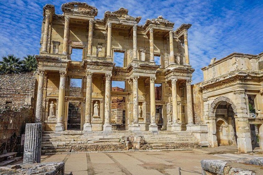 Library of Celsus in Ephesus 3