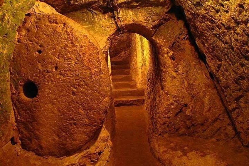 Istanbul to Cappadocia 2 Day Tour with Guide, Flights and Hotels 5