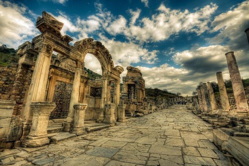 2 Day Ephesus and Pamukkale Tour From Istanbul 1
