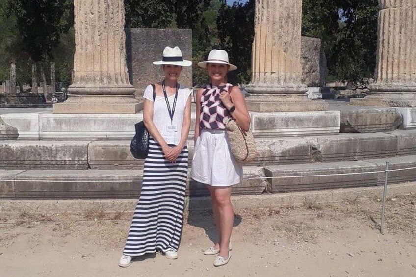 Private guided tour to Olympia 5
