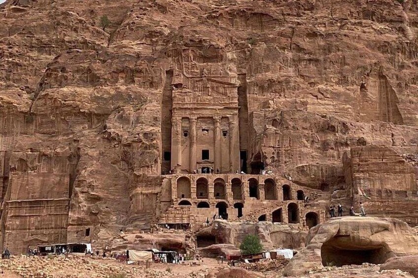 Petra and Wadi Rum in One Day | The Jordanian Mappers 5