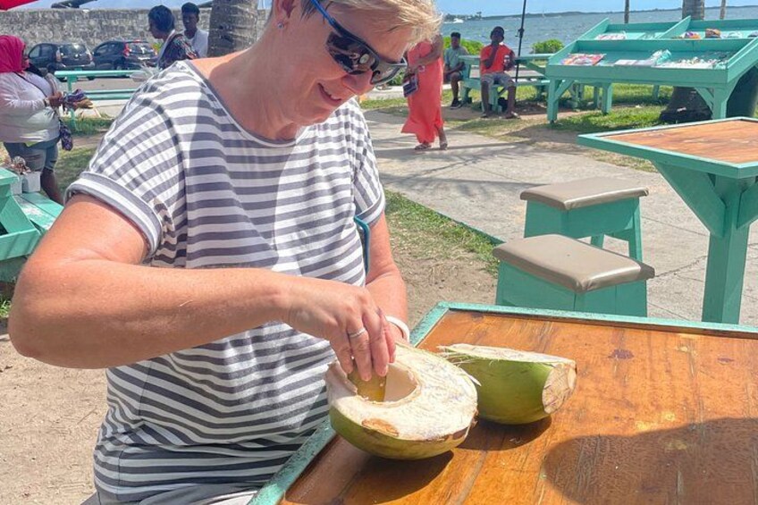 Taste the Real NASSAU flavours 3