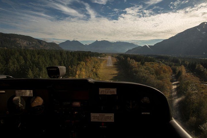 Approach to landing 5