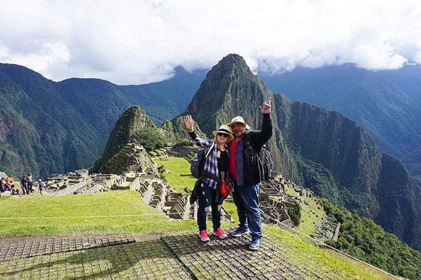 Machu Picchu 1 Day Tour Luxury Service 3