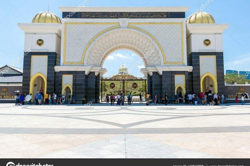 National Palace 4