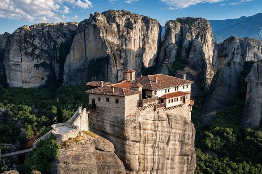 Athens: Meteora Monasteries Day Trip at 9:00 AM , Caves & Lunch 2